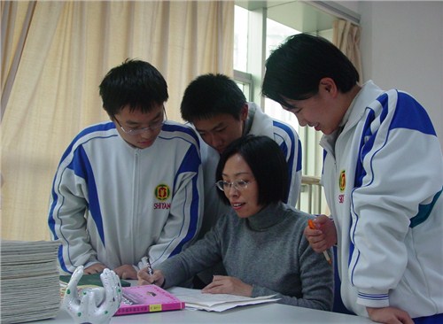 南坪高中数学寒假一对一补习班|重庆英语听力专项补习班|重庆家