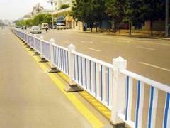 优惠的PVC塑钢公路护栏就在煜森护栏 广西护栏