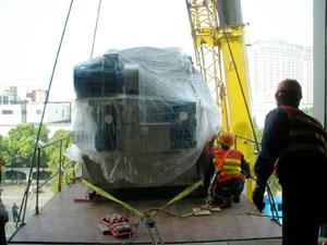 上海永豐機器吊裝公司，機器移位就位