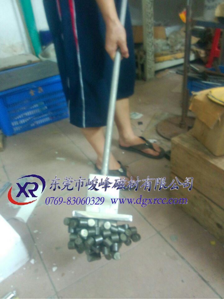 自動脫鐵手推撿鐵器 制衣廠揀針器 鐵礦撿鐵器原始圖片2