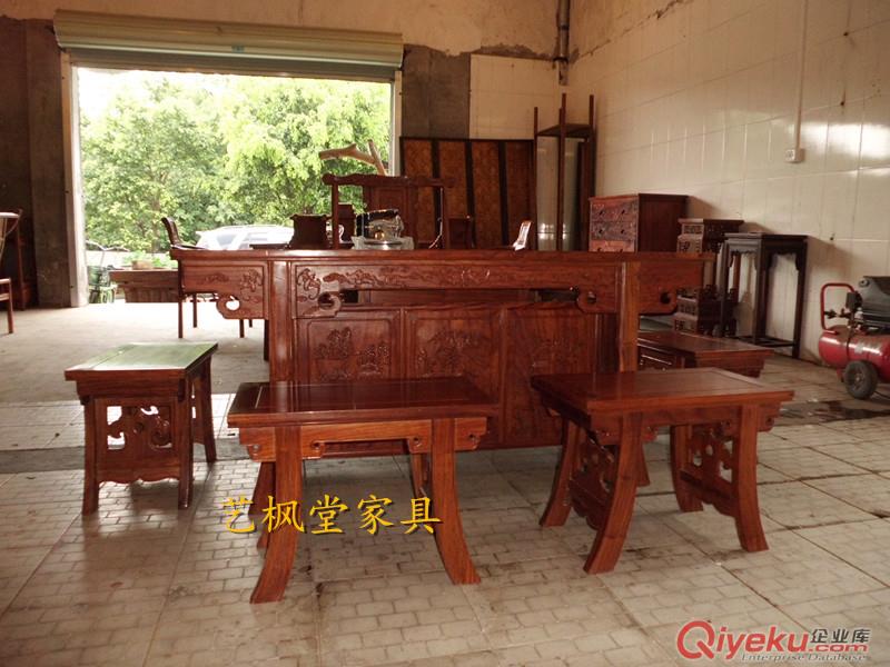 廠家直銷/實木家具/榫卯結(jié)構(gòu)家具/原生態(tài)家具/象頭茶臺YFT0031
