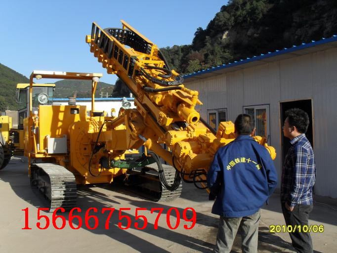  HWL-70多功能地質(zhì)鉆機(jī)履帶式巖石電鉆廠家生產(chǎn)新式鉆機(jī)原始圖片3