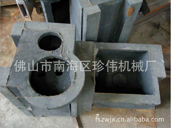 誠(chéng)信通企業(yè)珍偉機(jī)械廠提供佛山南海機(jī)械加工銑床加工配件服務(wù)原始圖片2