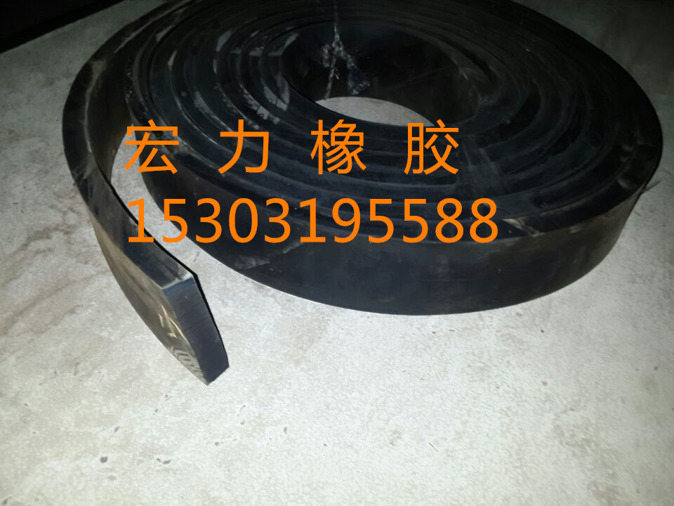 手搖式啟閉機|方形鑄鐵閘門