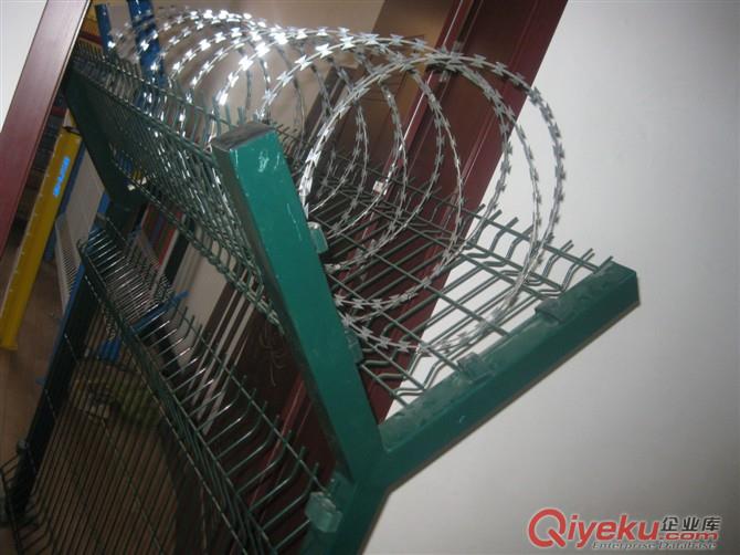 jd圍墻專用50cm直徑刺絲滾籠批發價格