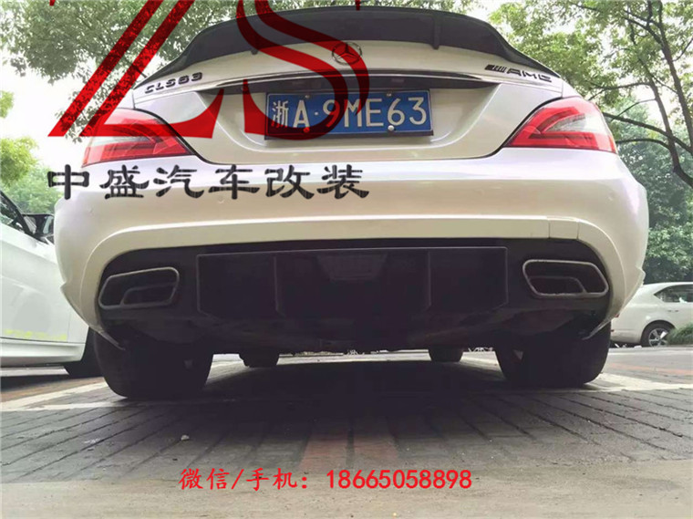 奔驰 CLS63 AMG W218改装RENNTECH款 碳纤维 后扰流 后唇 下护板