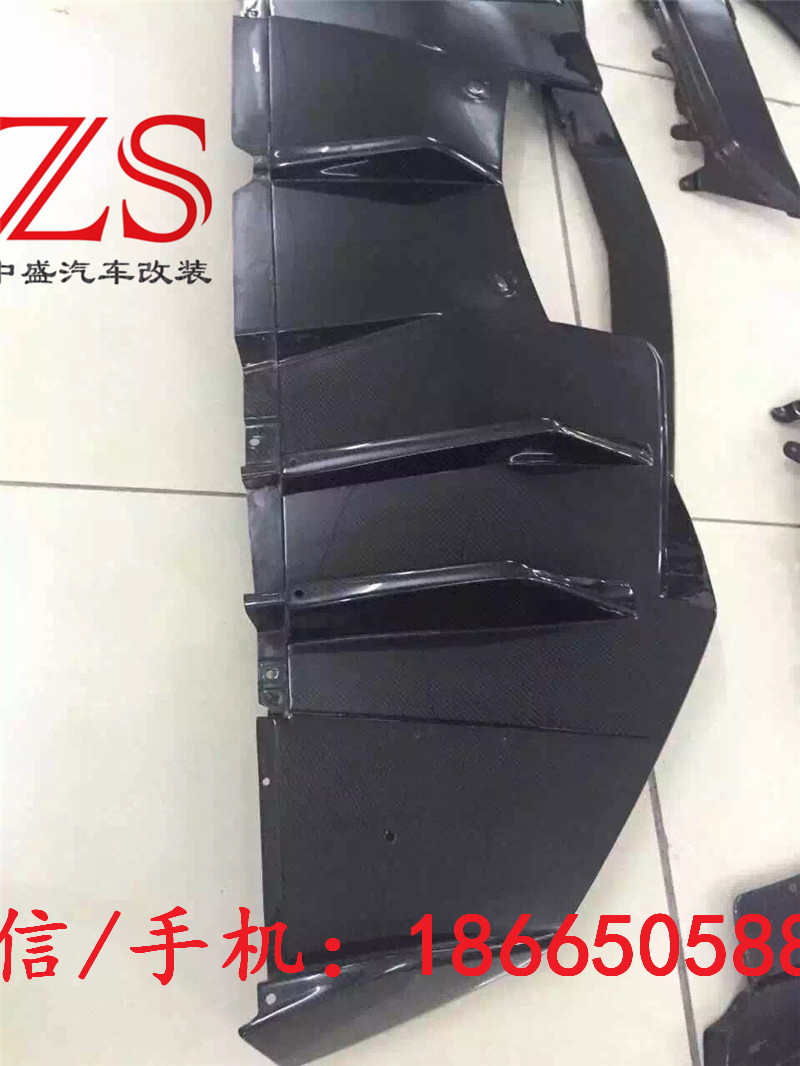 蘭博基尼LP700改裝SPEZIAL VERSION款款碳纖維大小包圍Aventador前唇后唇尾翼風口原始圖片3