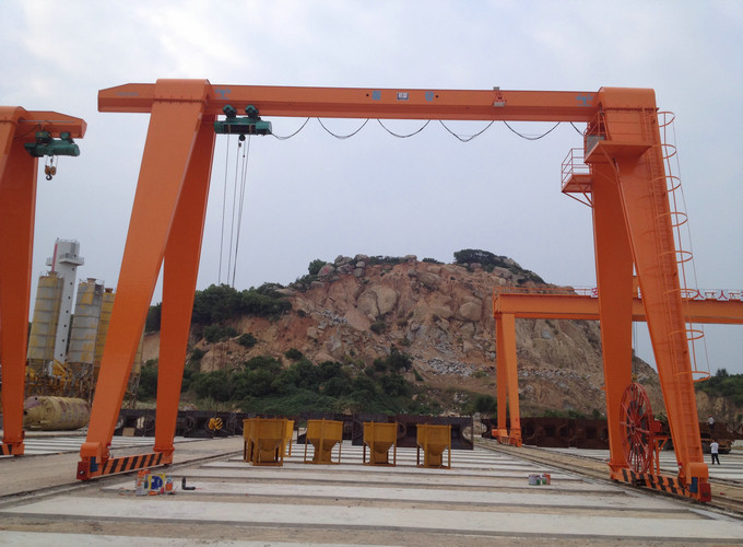 佛山桅桿起重機(jī)|廣東省順發(fā)起重設(shè)備