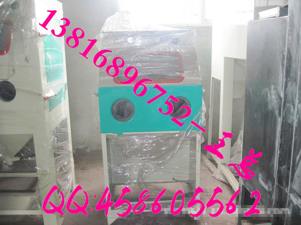無錫手動(dòng)噴砂機(jī)KH-1010A 熱處理件除銹用箱式手動(dòng)噴砂機(jī)原始圖片2