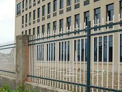 供應甘肅暢銷小區護欄：慶陽陽臺護欄廠家