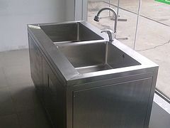 實惠的自動售水機國大環(huán)?？萍脊竟瑢W校自動售水機