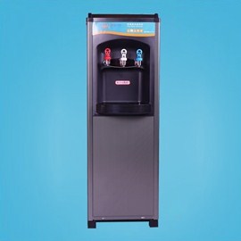 凈水器哪個牌子好 家用凈水器生產(chǎn)廠家  直飲水凈水器 合愉供