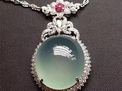 玉得富玉器店_上等老坑a貨精品冰種大蛋面供應商_上等老坑a貨精品冰種大蛋面玉墜翡翠鴿子蛋大吊墜18k金鑲嵌配證書