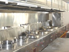 優(yōu)惠的廚房設(shè)備到哪買_廈門酒店廚房設(shè)備廠家