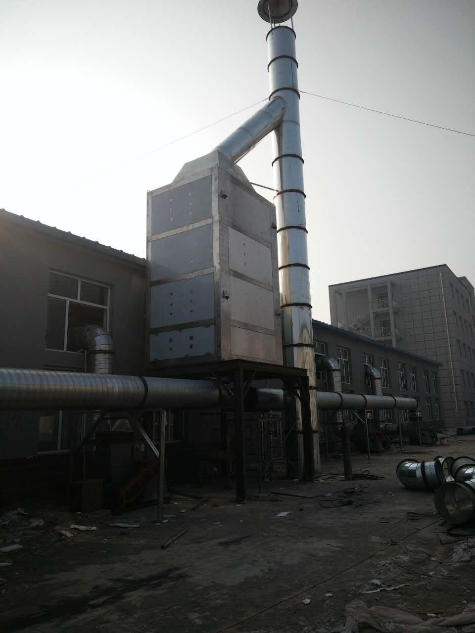 光氧催化設備生產廠家{光氧催化設備}山東光氧催化設備哪家好【潤華】