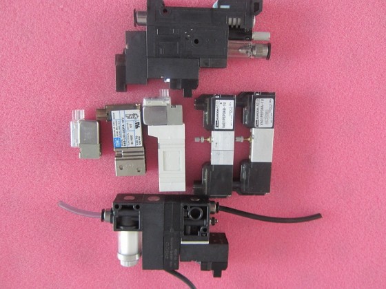 三星貼片機頭部真空電磁閥SM320 SM321生產(chǎn)公司