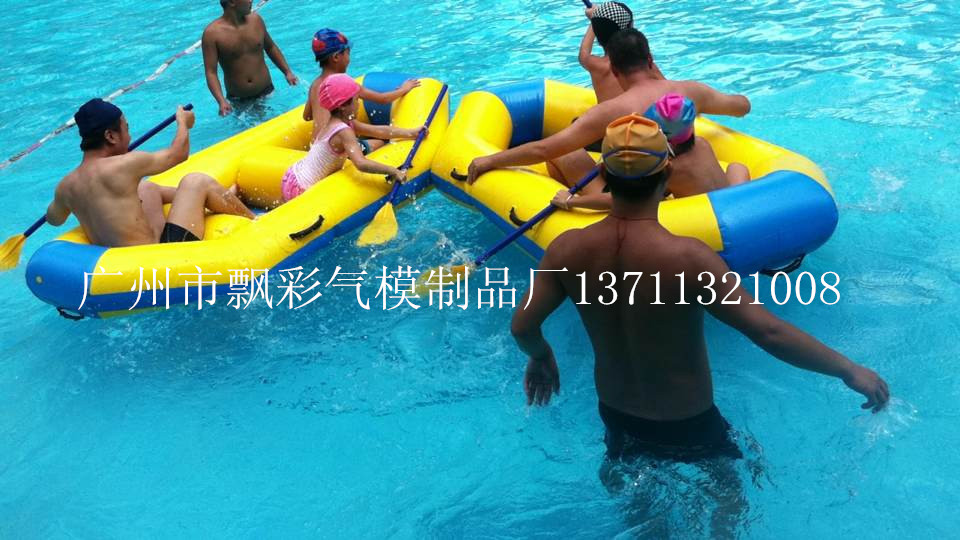 廣州充氣水上闖關(guān)玩具充氣漂流產(chǎn)品充氣香蕉船東莞充氣滾筒原始圖片2