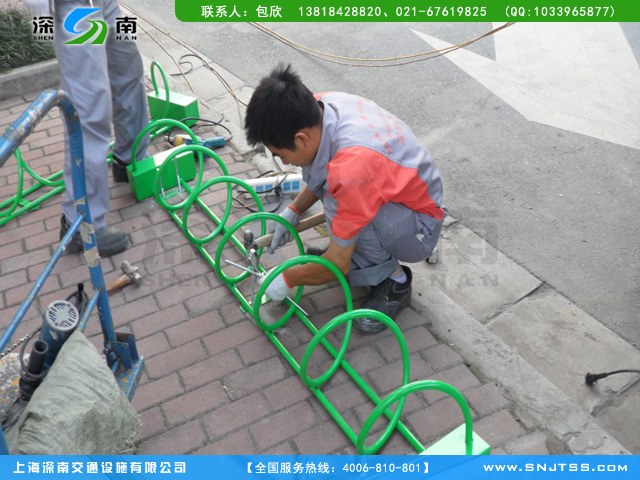  標準型碳素鋼螺旋式停車架(通用)