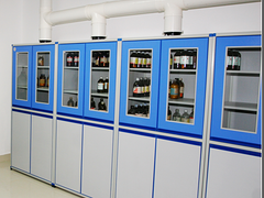 防城港實(shí)驗(yàn)室家具 價(jià)格適中的廣西氣瓶柜品牌推薦