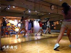 四川成都爵士舞培訓(xùn)費(fèi)用咨詢 成都建設(shè)路爵士舞暑班