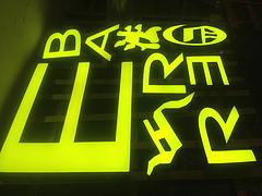 買安全的沖孔發(fā)光字，就選海國廣告，福州沖孔發(fā)光字定制