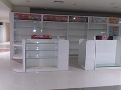 福州哪里有供應專業的汽車用品展柜，汽車用品展柜廠家直銷