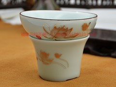 供應(yīng)精品青瓷茶具