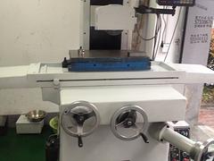 搖臂鉆床廠商代理，卓品機(jī)械設(shè)備公司暢銷的搖臂鉆床出售