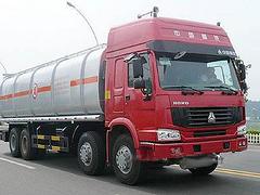 划算的济宁油罐车——【实力厂家】生产供应梁山油罐车