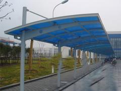 質(zhì)量{yl}的雨棚鋼梁，廠家火熱供應(yīng)，雨棚鋼梁批發(fā)