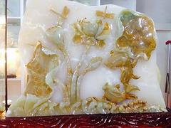 口碑好的玉石花瓶在哪里買，玉石擺件玉器工藝品