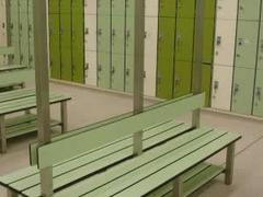 南寧知名的廣西更衣室椅供貨廠家|個性更衣室長椅