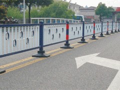 山东优质道路护栏|道路护栏价格