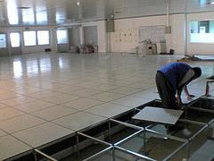 防靜電高架地板必選上海成實 防靜電高架地板翻新專賣店