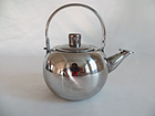 中國(guó)不銹鋼水壺：哪種玲瓏茶壺才算是專業(yè)的玲瓏茶壺
