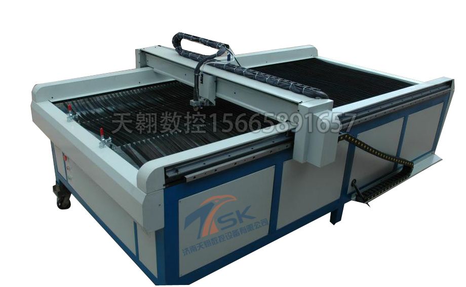 天翱數(shù)控雕刻機  雕刻機選天翱數(shù)控