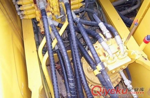 原裝進(jìn)口小松200-7二手挖掘機(jī)+貨到付款+保修2年原始圖片2