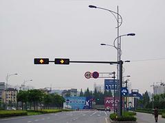 優(yōu)良的道路交通標(biāo)線是由杭州路興交通設(shè)施提供的  |金華防滑標(biāo)線