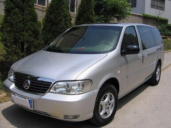 麗途假日提供受歡迎的包車_包車服務(wù)錢
