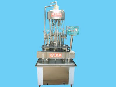 全自動防凍液灌裝機：山東物超所值防凍液灌裝機