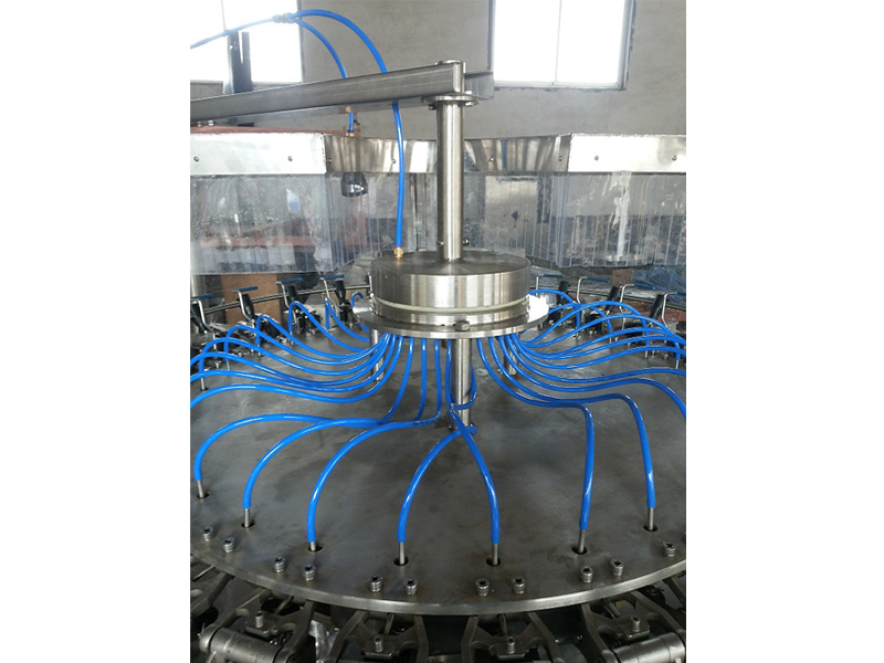 供應(yīng)灌裝機|供應(yīng)山東新品灌裝機
