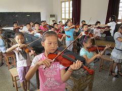 課余時間學(xué)特長，一對一輔導(dǎo)，保證質(zhì)量來韻雅