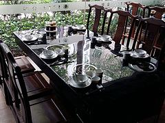 專業的福州哪里有賣電動餐桌廠家：在哪能買到上等電動餐桌