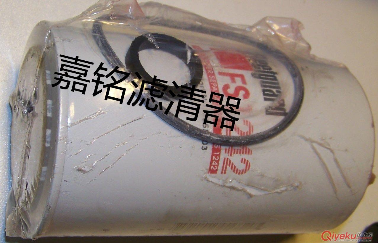LF670弗列加機油濾清器LF670機油濾芯