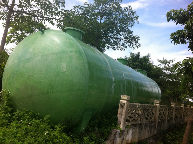 桂林各城鎮(zhèn)地埋式玻璃鋼成套污水處理裝置原始圖片3