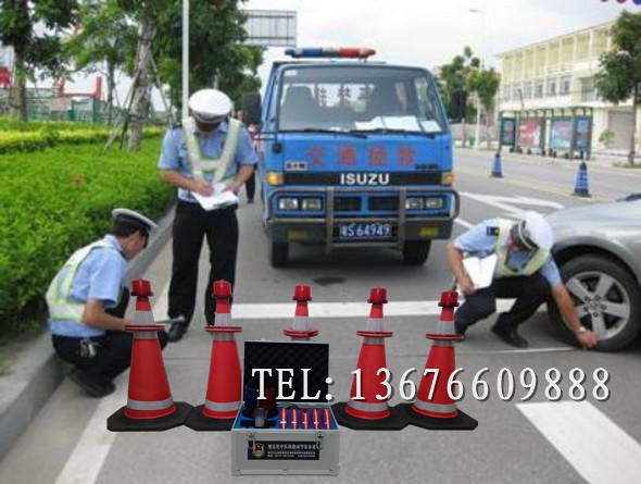  道路交通事故現(xiàn)場防闖入安全預警系統(tǒng)