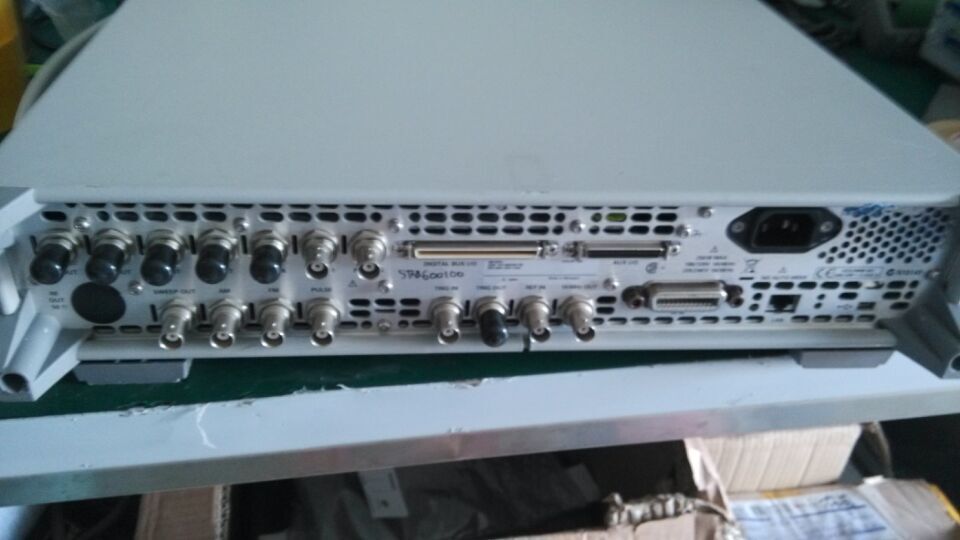 回收Agilent N5182A維修N5182A信號發生器N5182A原始圖片3