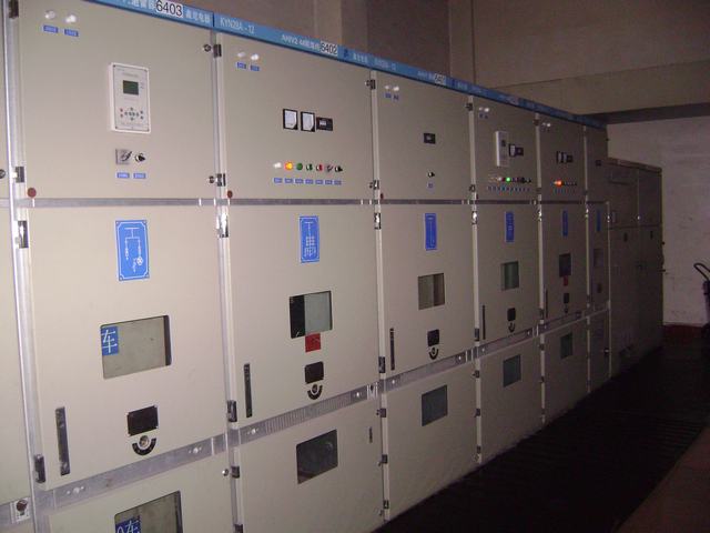 批發(fā)電力柜、不銹鋼電力柜、非標(biāo)電力柜原始圖片2