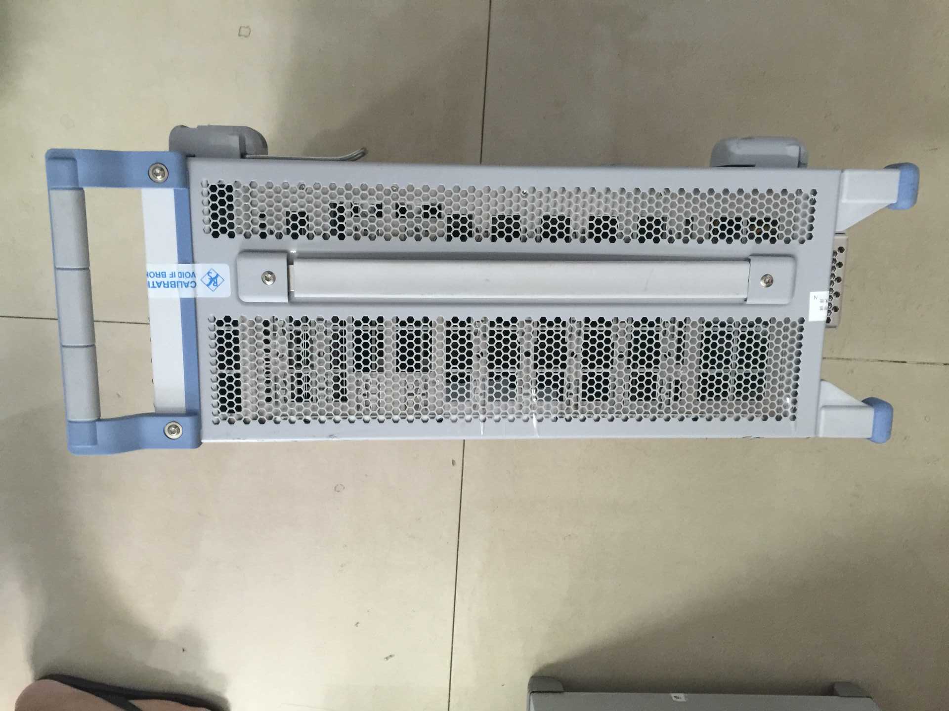 專業(yè)維修無線電測試儀CMW500,價格實惠,服務(wù){(diào)yl}原始圖片3