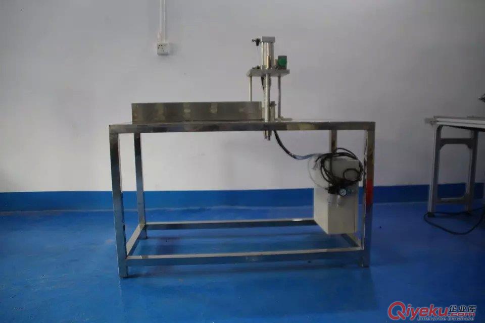 廣州自動(dòng)切皂機(jī)/手工皂切皂機(jī)/切皂機(jī)生產(chǎn)廠家